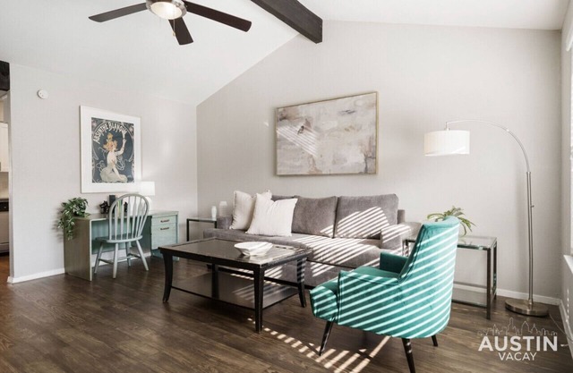 Walk to Barton Springs | Spacious + Free Parking