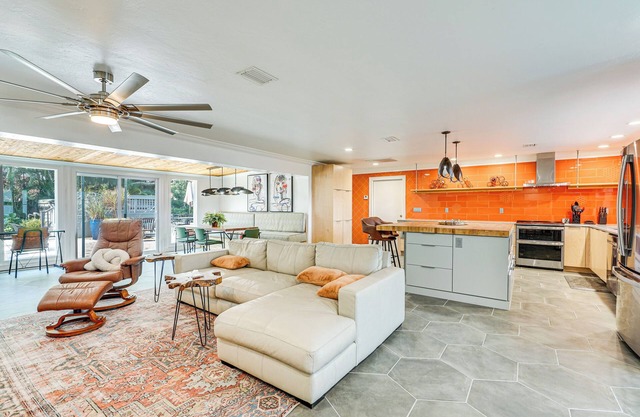 Walk to Beach: Cape Coral Home w/Grill & Patio