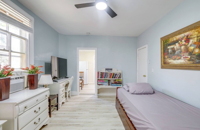 Walk to Beach & Dtwn: Apt in Ocean Grove