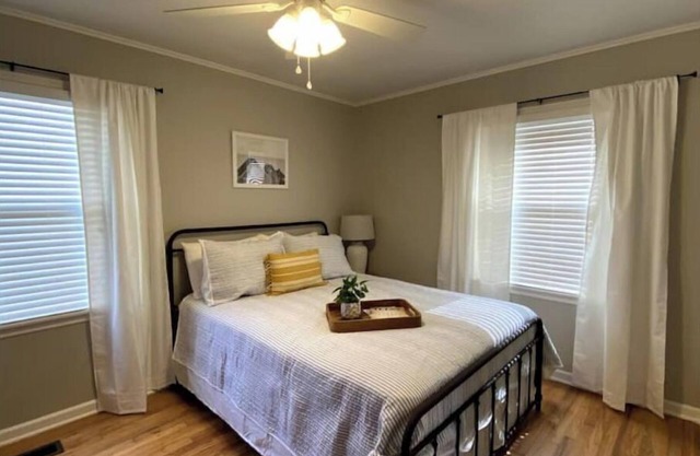Walk to Expo: Clean, Cozy, and Pet Friendly