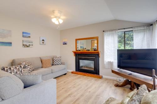 Walk to Main Avenue Cozy Unit in Warrenton