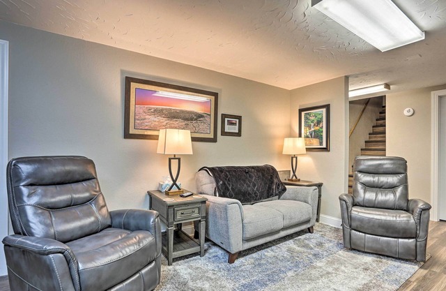 Walk to Main St: Sturgis Apt w/Grill!