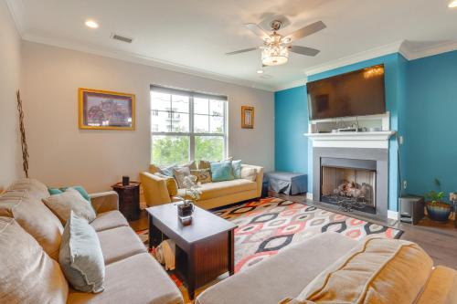Walk to Ocean Group Getaway in Virginia Beach!