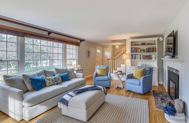 Walk to Parks & Dining: Falmouth Family Retreat!
