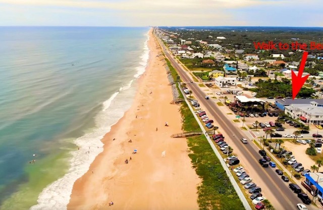 Walk to the Beach, Pier & Downtown Flagler Beach