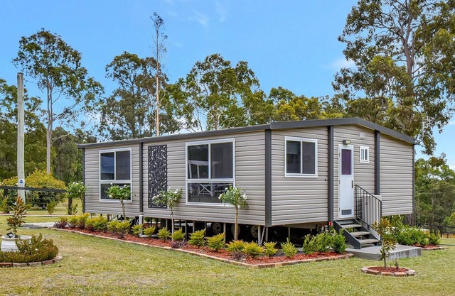 Wallaby Gully Farm Cottage - Peace, Quiet, Serenity