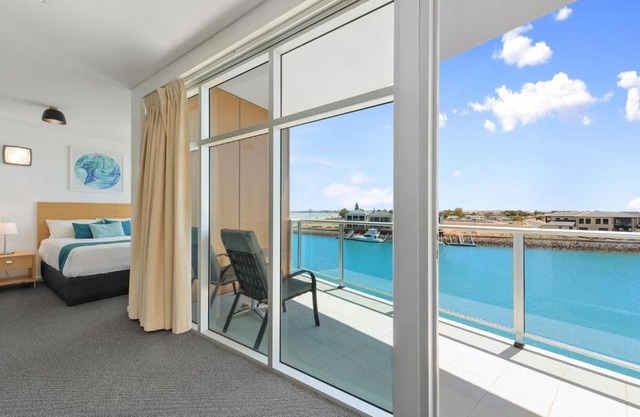 Wallaroo Marina 