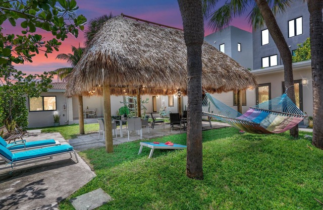Walnut by the Sea★1BR 1BA★Walk to the beach★ Hollywood