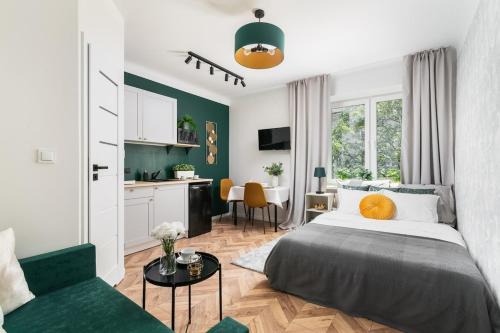 Walnut Delight Apartment B Old Town
