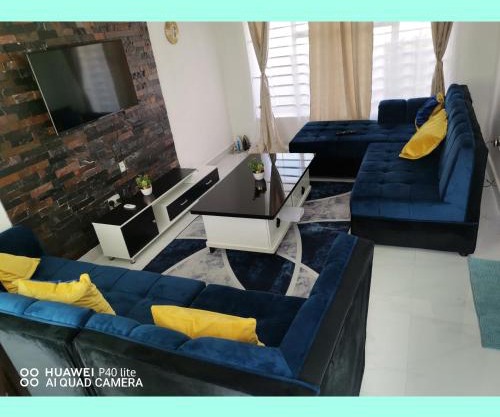 Wamz Apartments And Tours A