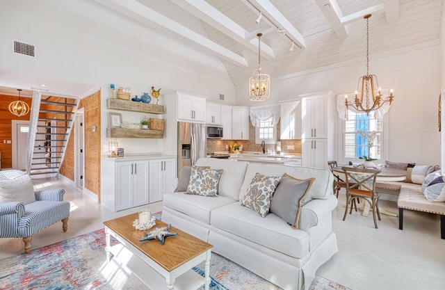 WANDERLUST ~ Stunning 3 Bed, 3 Bath Retreat in Peaceful Neighborhood w/Pool!
