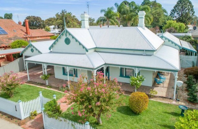 Wandew - Echuca Holiday Homes