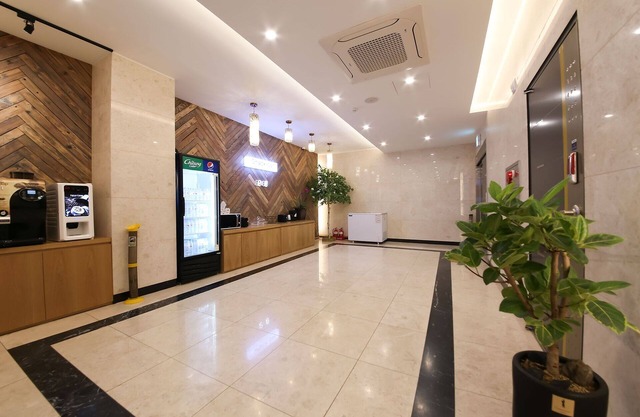 Wanju Grand Hotel