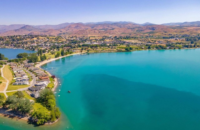 Wapato Point Condo on Lake Chelan with Resort Amenities! 2Bed/2Bath, Upper Floor-Unit 660