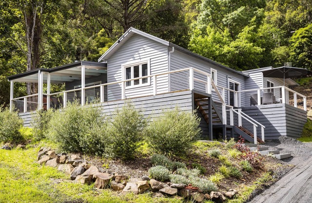 Warburton Digs, vista views in the heart of Warby