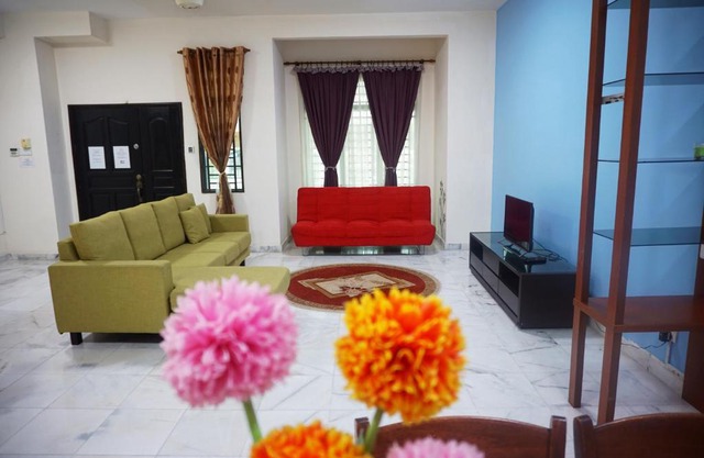 Warisan Indah Homestay Klia 