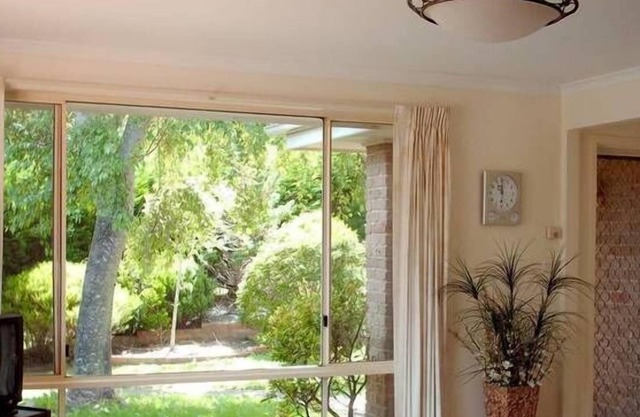 Warm & comfy house, explore the National Park, ideal for families & groups