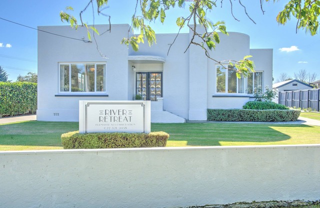 WARM & MODERN ART DECO HOME