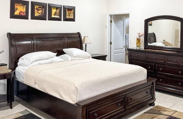 Warm Springs Studio near warm springs & beach