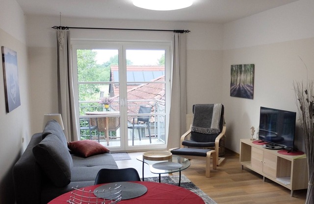 Warnemünde, close to the beach, parking lot, central location in the country house