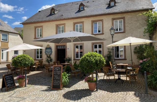 Warsberger Weinhof - Hotel & Weinwirtschaft