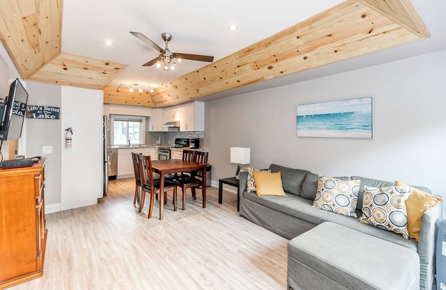 Wasaga Beach Summer Cottages & Cabins