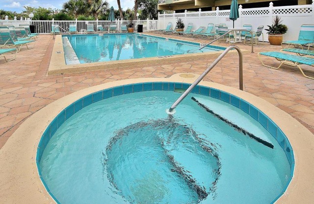 Water View 504