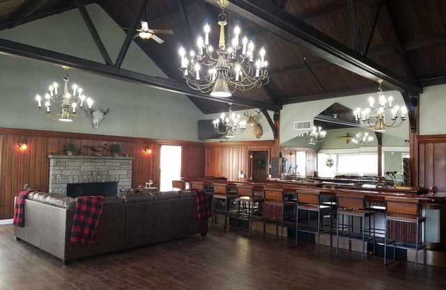 Water View Property Ideal For Hunting/Fishing Groups Or Large Families