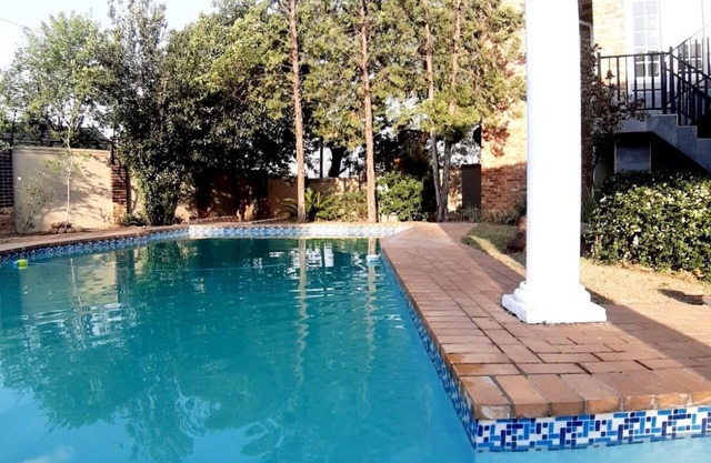Waterfall City Guest Lodge, Johannesburg - Queen Garden Unit