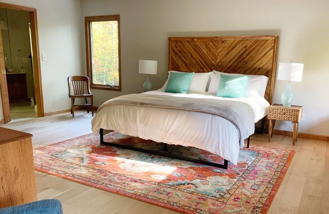 Waterfall House near Brevard, NC - Waterfalls and stream - Close to Asheville
