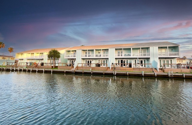 Waterfront Condo in Rockport