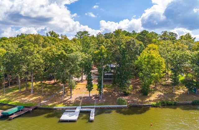 Waterfront Cottage Lake Oconee, Private Dock