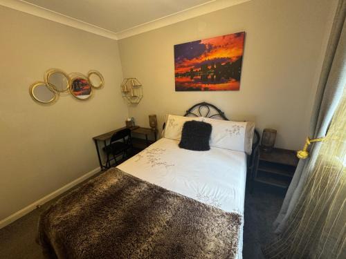 Waterfront double room with fireplace in the heart of Royal Docks