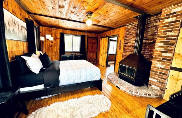 Waterfront Farmhouse Charm - Paradise on Pequawket
