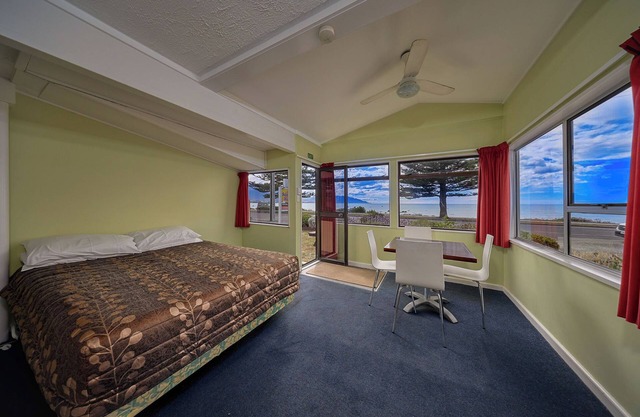 Waterfront | Great Views | Affordable | Unit 2, Waterfront | Great Views | Affordable
