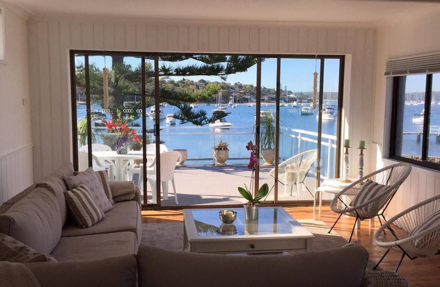 Waterfront house cronulla