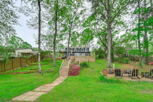 Waterfront House on Toledo Bend with Private Dock!