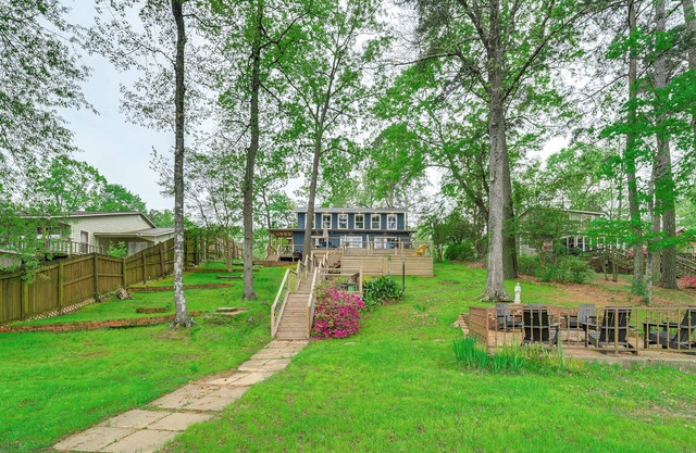 Waterfront House on Toledo Bend w/Private Dock!