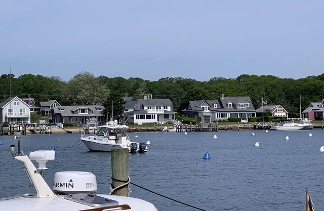 Waterfront House On Oak Bluffs Harbor