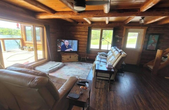 Waterfront Lake House Log Cabin