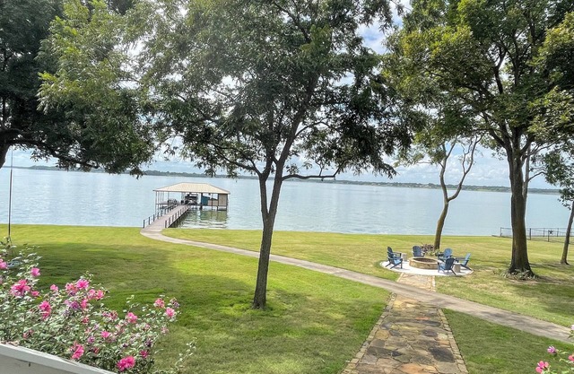 Waterfront Lakehouse in gated community