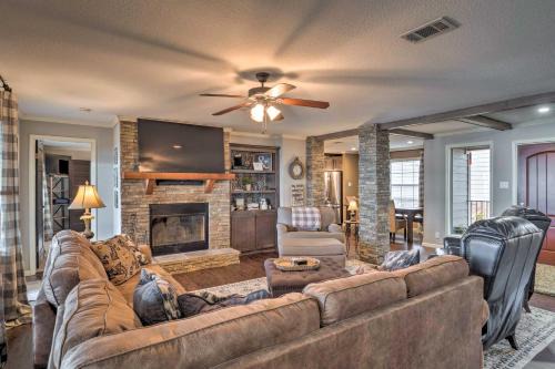 Waterfront Louisiana Vacation Rental with Dock!