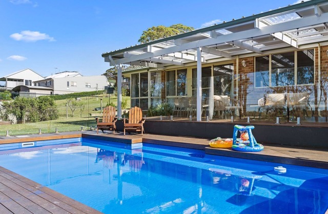 Waterfront Paradise Lodge Brightwaters