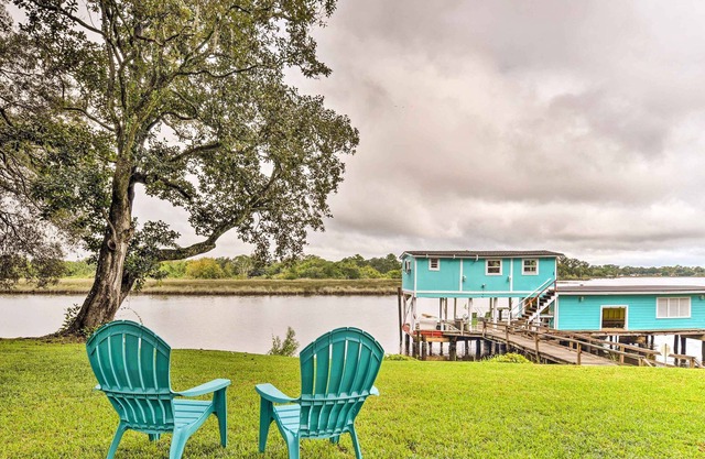 Waterfront Retreat w/ Dock & On-Site Fishing!