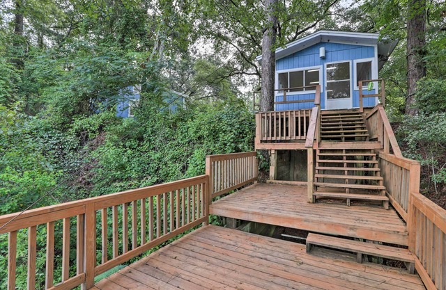 Waterfront Sopchoppy Hideaway w/2 Kayaks!