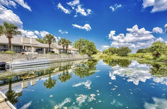 Waterfront townhome on Lake LBJ in Horseshoe Bay w/day docking.