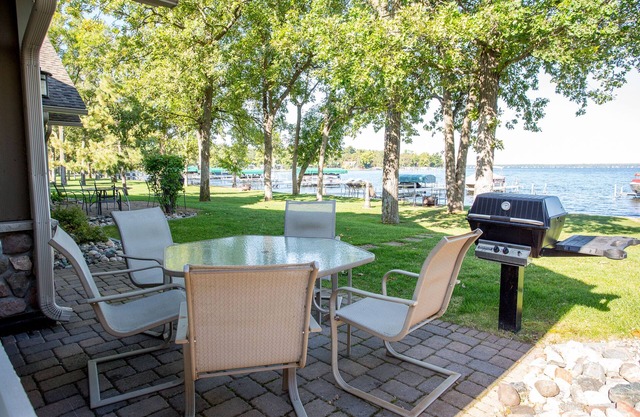Waterfront Townhome on Gull Lake | Pontoon Rentals Available