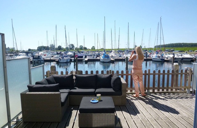Waterhome with private jetty