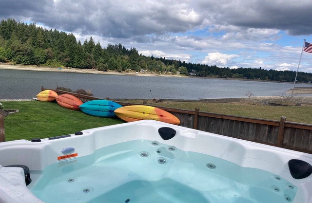 Waterhouse Acres plus Guest House