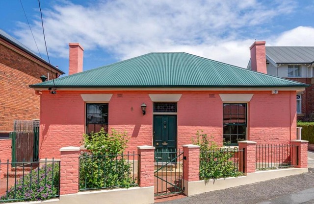 Waterloo Cottage
